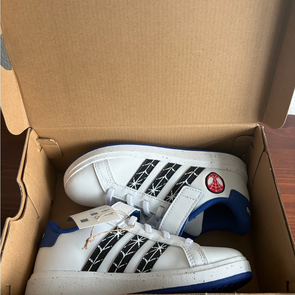New adidas Kids White and Blue Spider-Man Sneakers - Picture 5 of 5